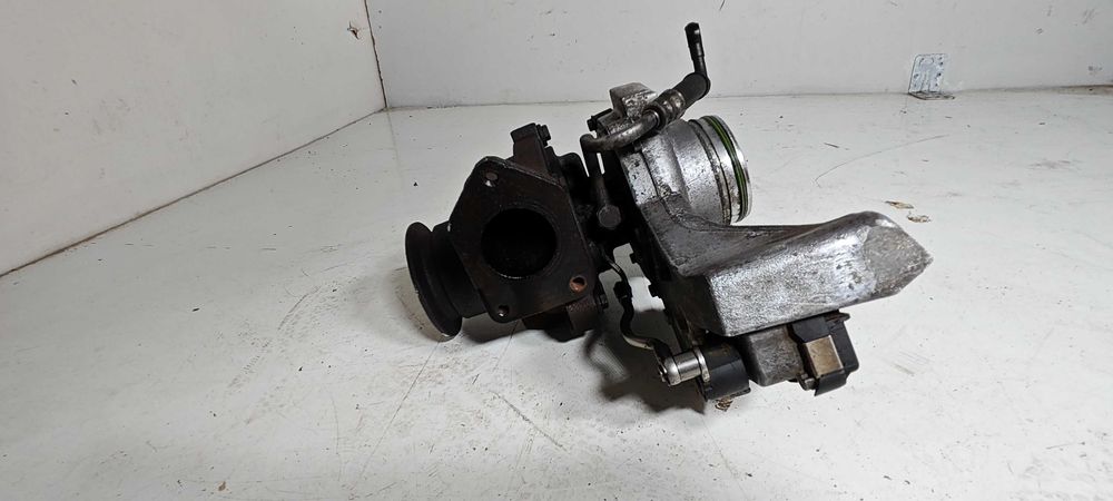 Turbina Turbosprężarka BMW 2.0 D N47 118d 318d E90 E87 767378-5 7800594