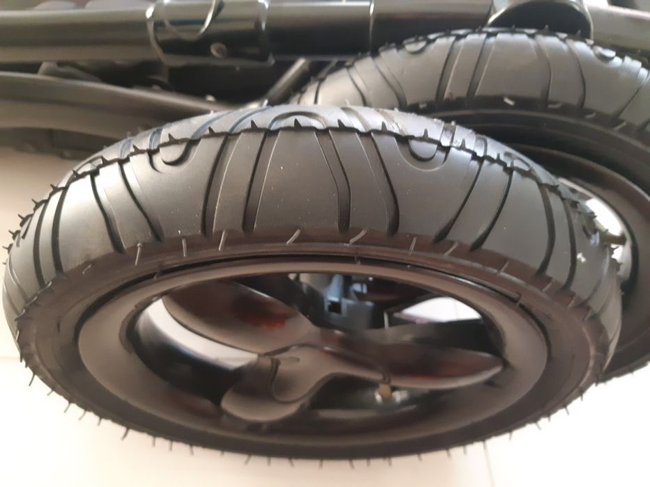 Нова коляска Lonex Speedy Ecco