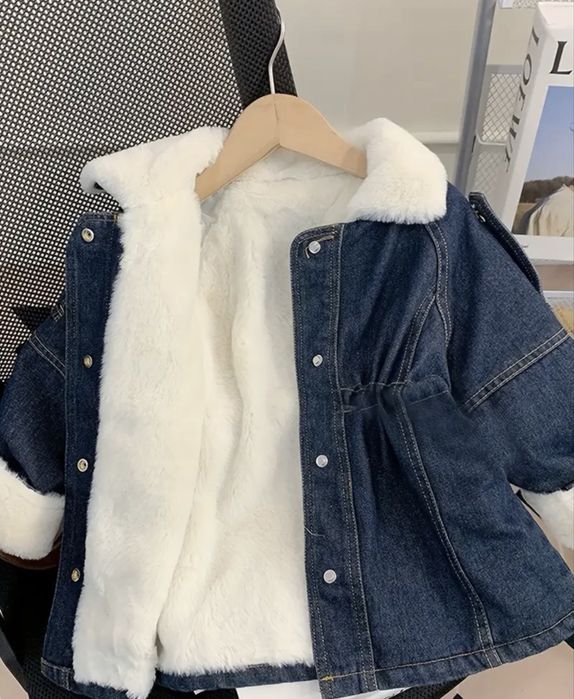 Куртка тепла джинсова