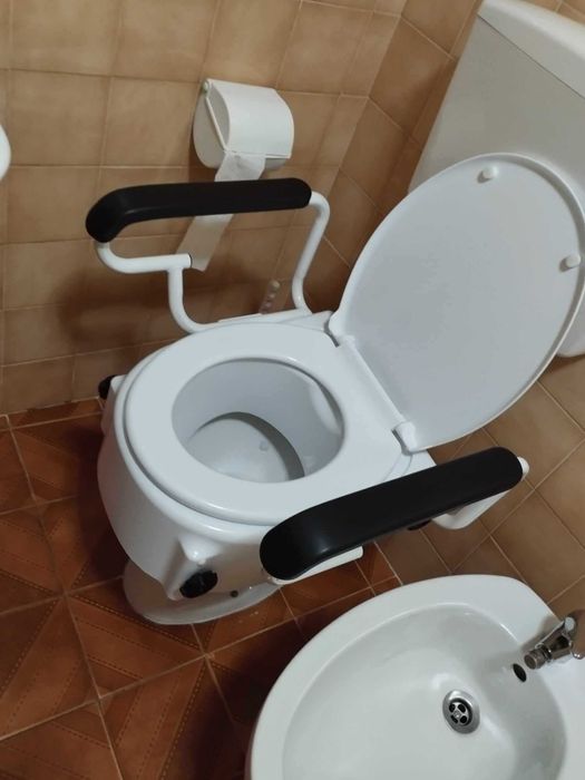 Alteador de WC ortopédico