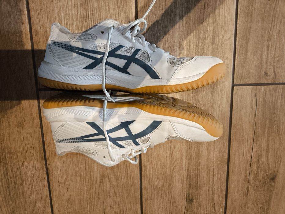 Buty siatkarskie Asics r. 43.5
