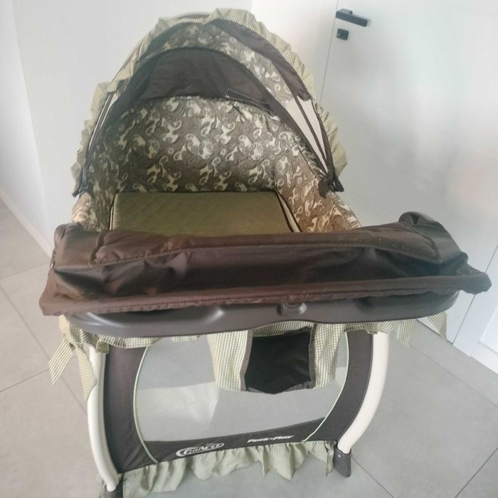 Łóżeczko turystyczne