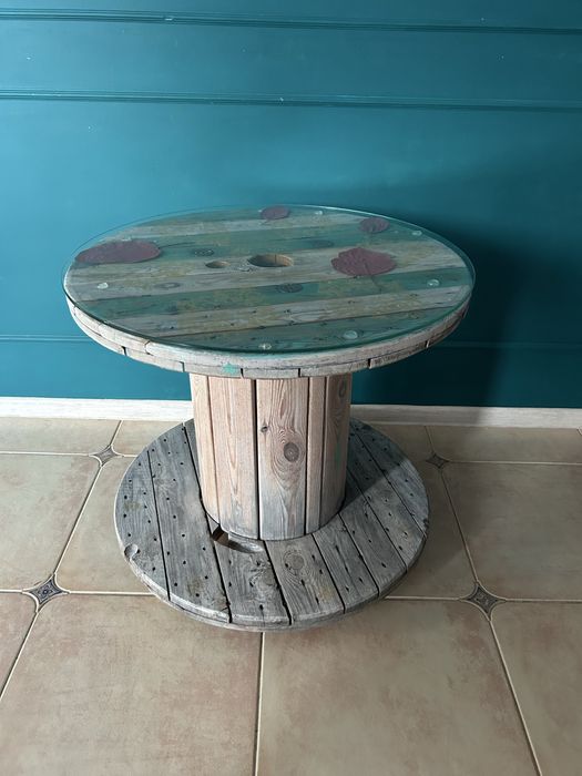 Stolik zrobiony ręcznie