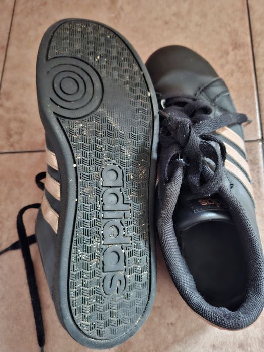 Adidas r 36, damskie buciki