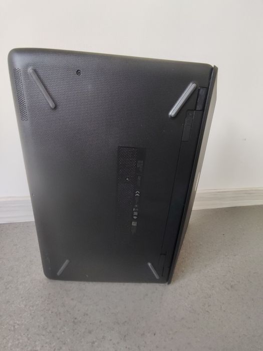 Ноутбук HP 15-rb082ur (AMD A4 / 8GB RAM / SSD)