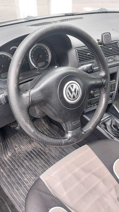 Продам власний Golf 4 2003р 1.4 16V бензин.