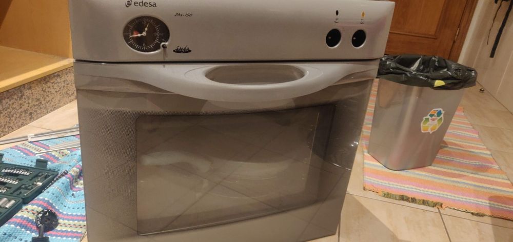 Forno elétrico. EDESA. Usados