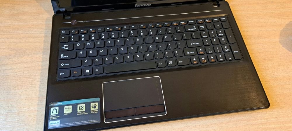 Lenovo G580 laptop 4 GB 15,5 " stan bdb