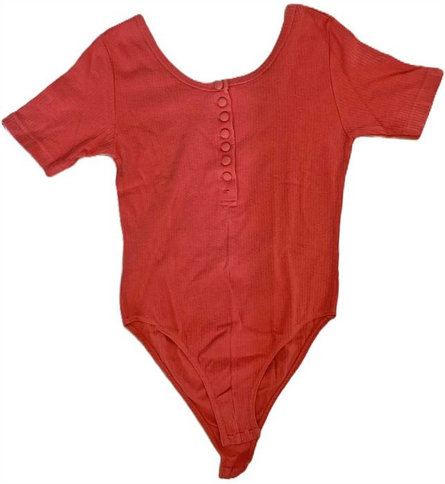 Body Rosa, como Novo