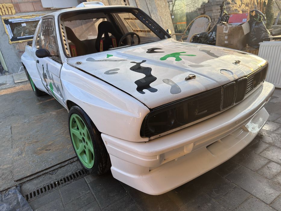 BMW E30 Pickup Drift Klatka