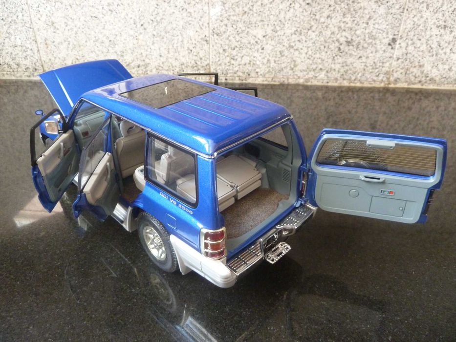 1:18 AutoArt, Mitsubishi Pajero, 1998, Minichamps