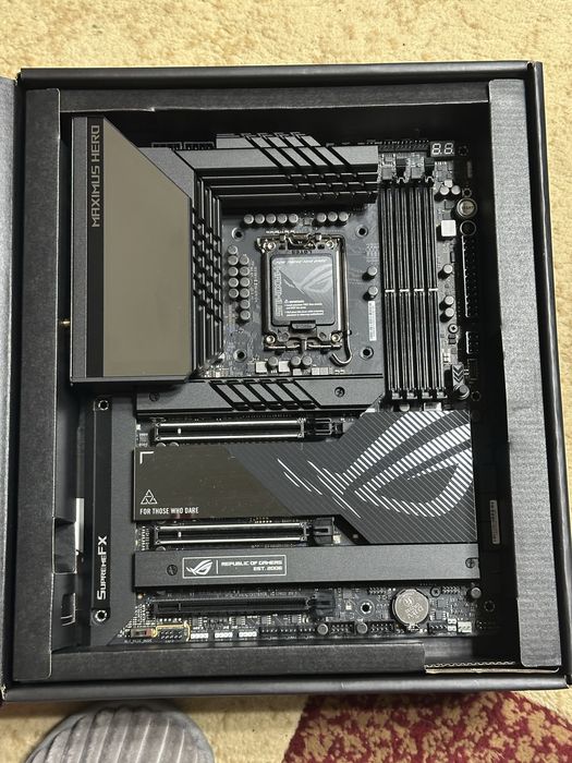 Asus  Rog Maximus Hero Z790 (lga1700)