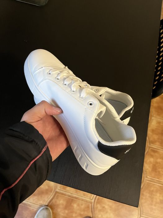 Tenis branco da shein