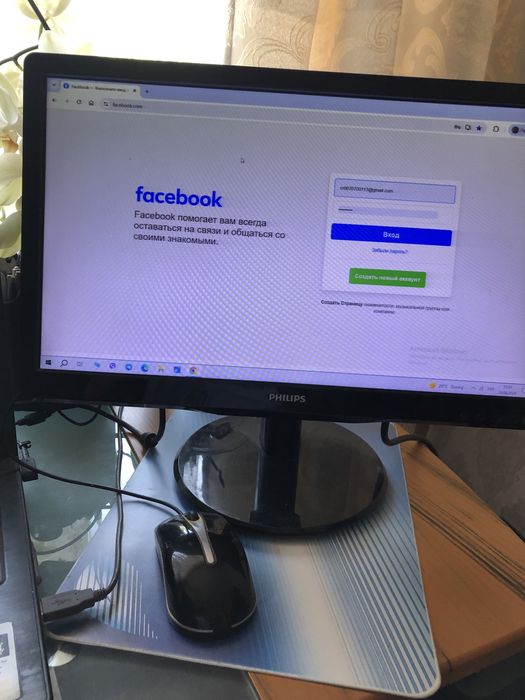 Монітор Philips для компютера