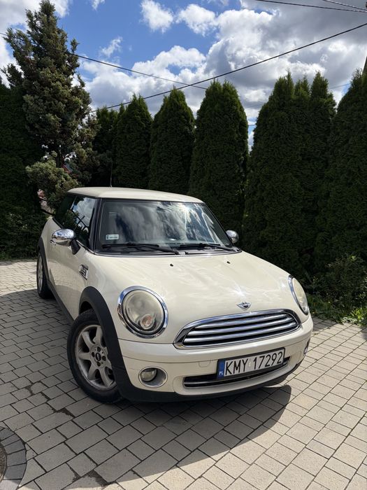 Samochód Mini One