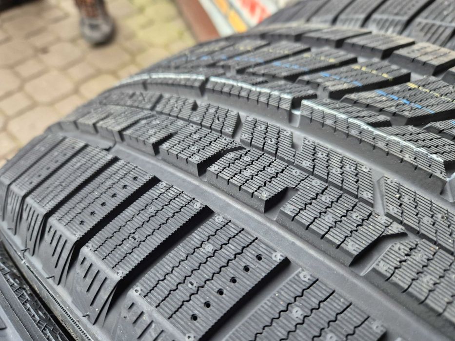 235/45r18 austone nowe opony zimowe  montaz w cenie !