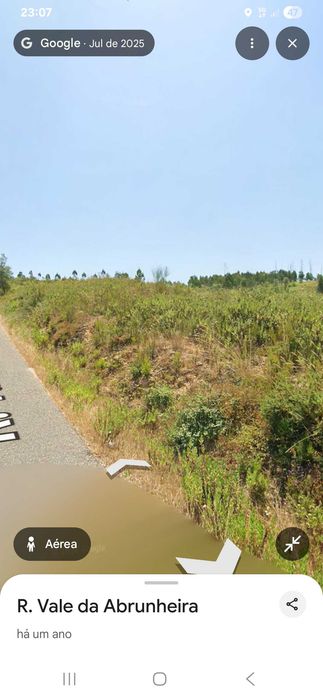 Alugo terreno com cerca de 3hectares