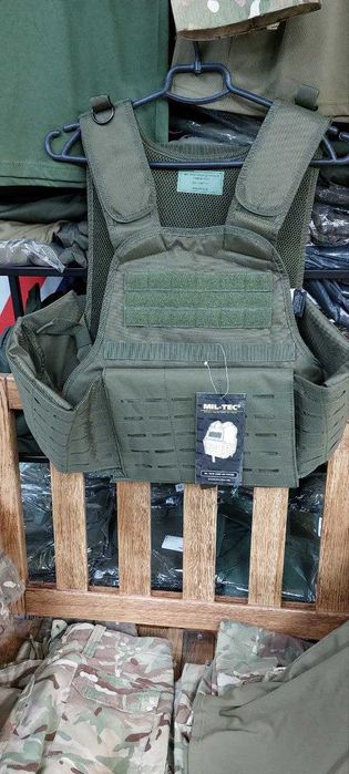 Плитоноска Mil-Tec LASER CUT CARRIER VEST. Новий товар.