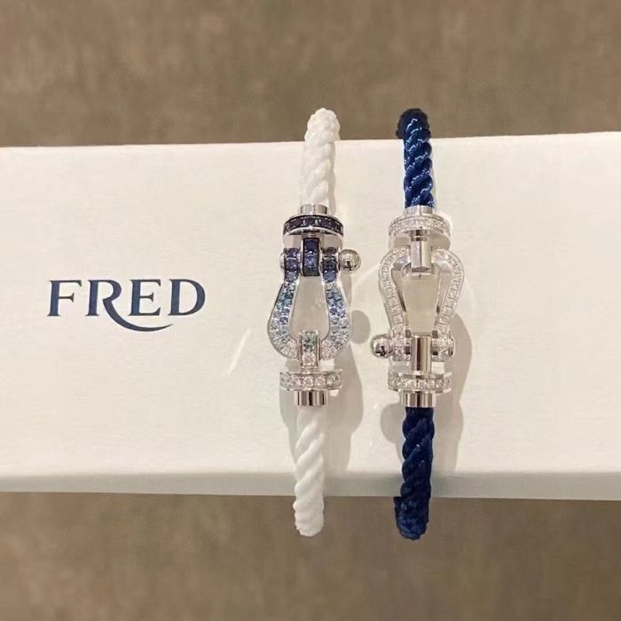 Acessórios / Bijuteria