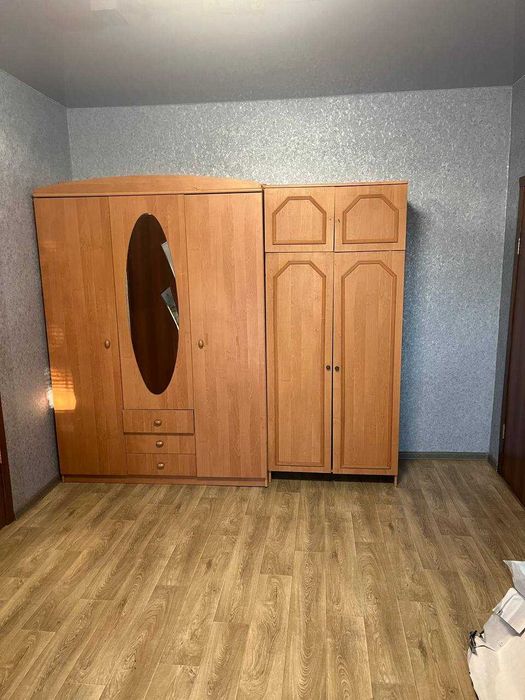 Терміново продам 3-х  кімнатну квартиру в с.Ватутіне