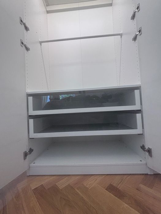 Szafa czterodrzwiowa Ikea