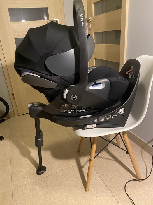 Fotelik samochodowy nosidełko Cybex