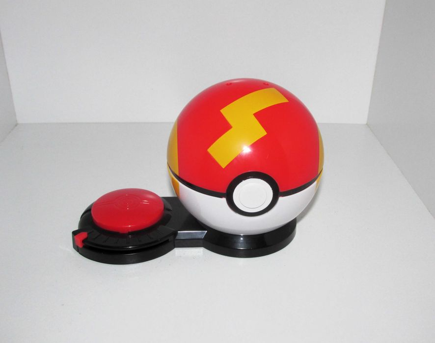 Pikachu F + Fast Ball Pokémon Surprise Attack Game, SA19