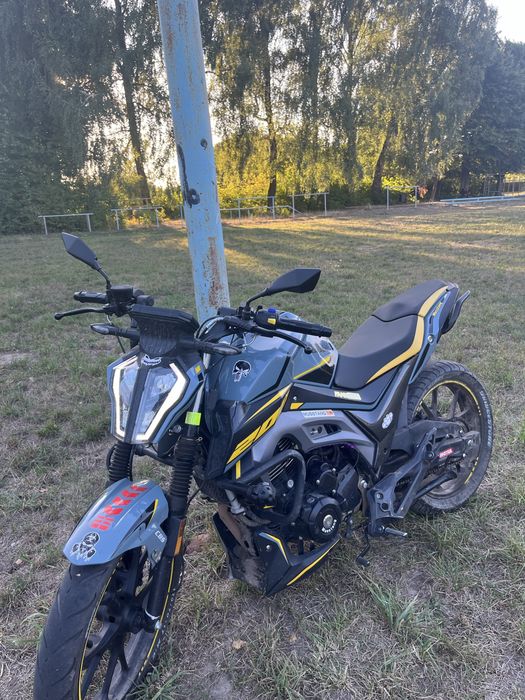 Продам мустанг ст 200