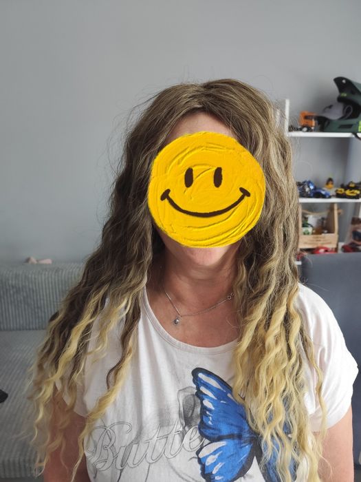 Piękne loki, afro peruka