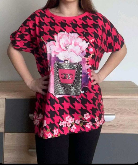 Piękny tshirt/bluzka na rozmiary  38, 40, 42, 44, 46, 48, 50