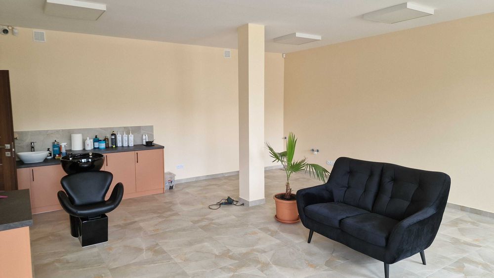 Lokal do wynajęcia -  salon fryzjerski