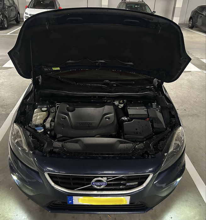 Volvo V40 R-Design D4 2.0 190cv D4 Full-Extras