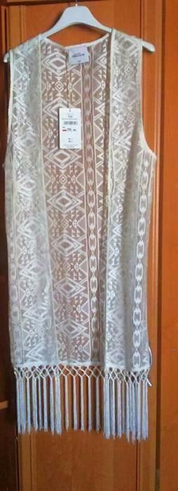 HOUSE modna kremowa narzutka z frędzelkami z metką rozmiar s