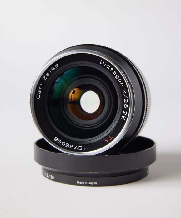 Carl Zeiss Distagon T* 28mm f/2 ZE (Canon EF)
