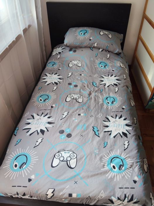 Cama preta solteiro
