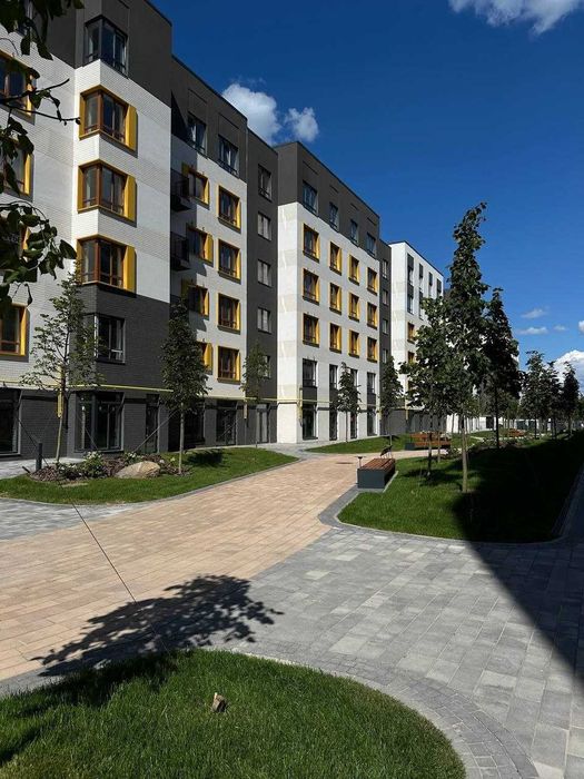 Видова 1к квартира з ліфтом ЖК Молодість