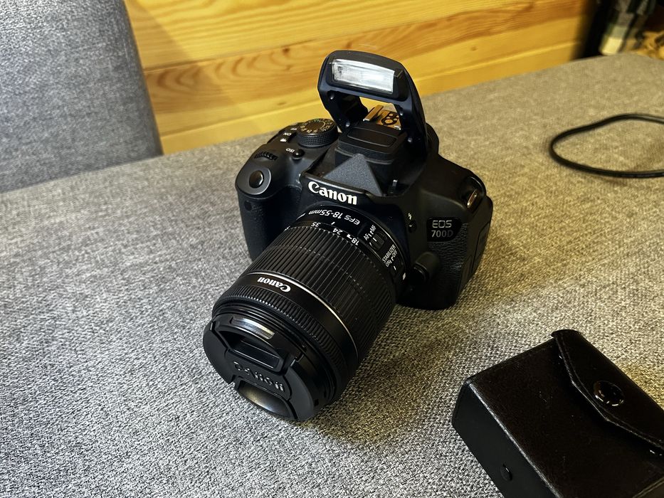 Canon 700D 18-55stm