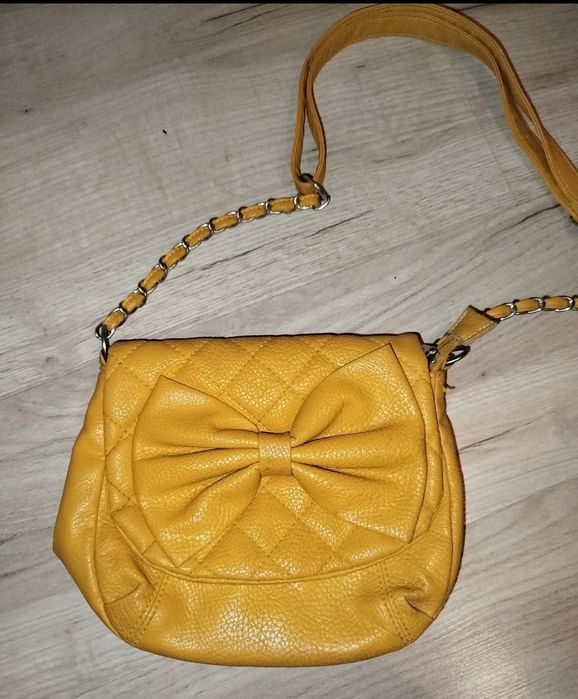 Torebka z kokardą stan bardzo dobry