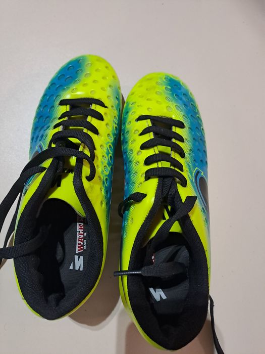 Бутси для футболу walked 36р.