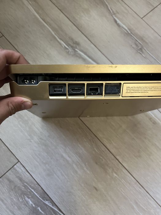 Playstation 4 Slim (+100 игр)