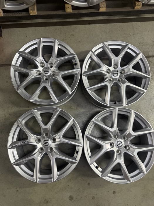 Felgi aluminiowe 5x108x18 7.5J ET50.5 VOLVO ORYGINAŁ FORD