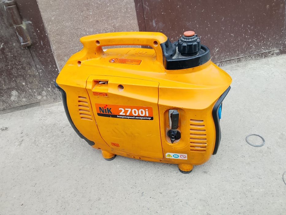 Генератор  инвекторный