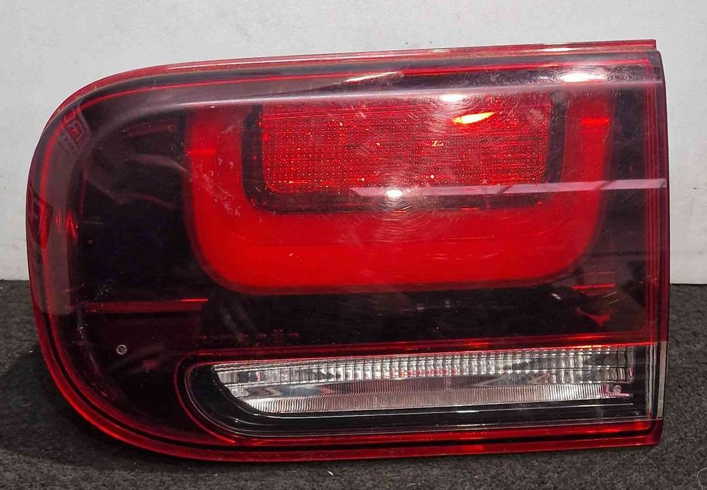 Farolim da Mala Direito 9821352180 - CITROËN C4 CACTUS