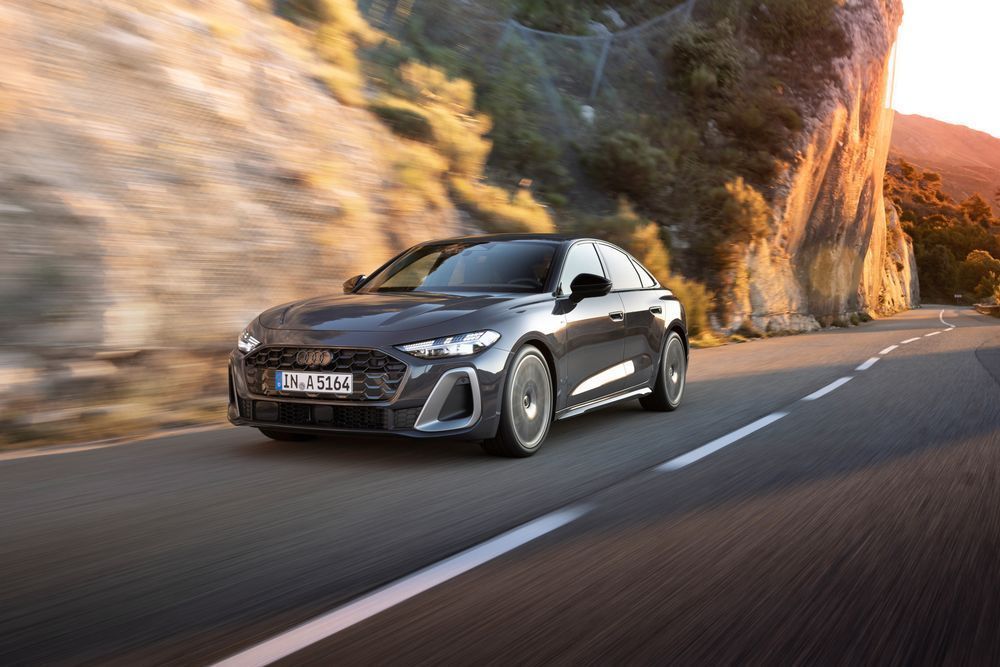 Audi A5 Limousine e-hybrid quattro