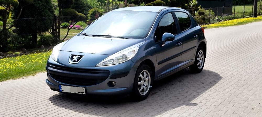 Peugeot 207 1.4 benzyna 2007r stan bardzo dobry!  170 tysięcy przebieg