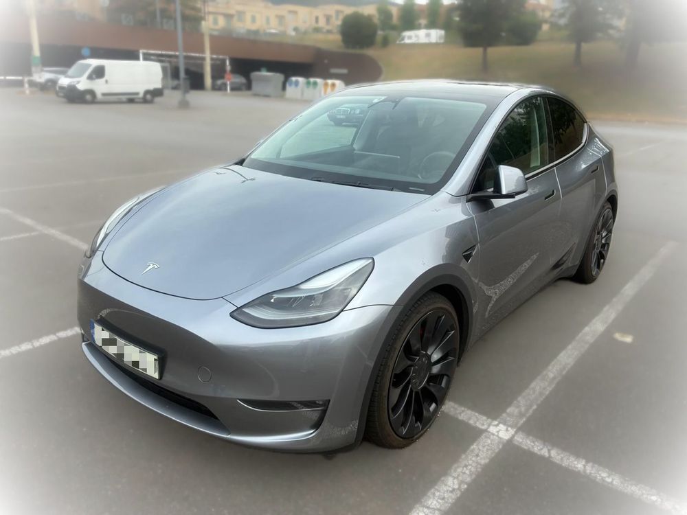Tesla Model Y Performance Tração Integral