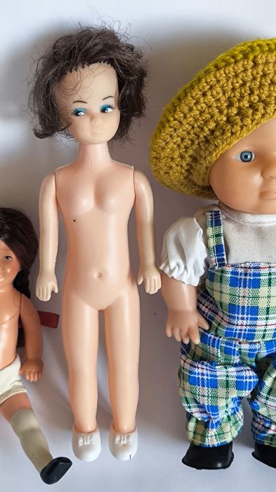 Zestaw zabawek laleczki vintage plastik i celuloid.