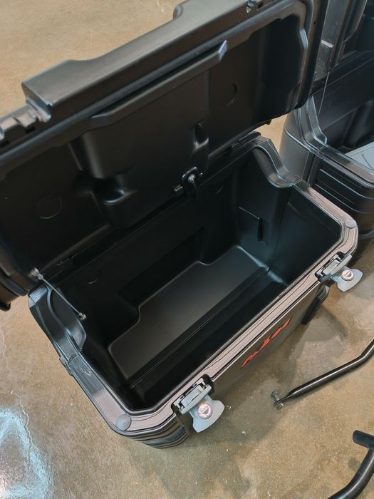 Conjunto malas laterais KTM como novas