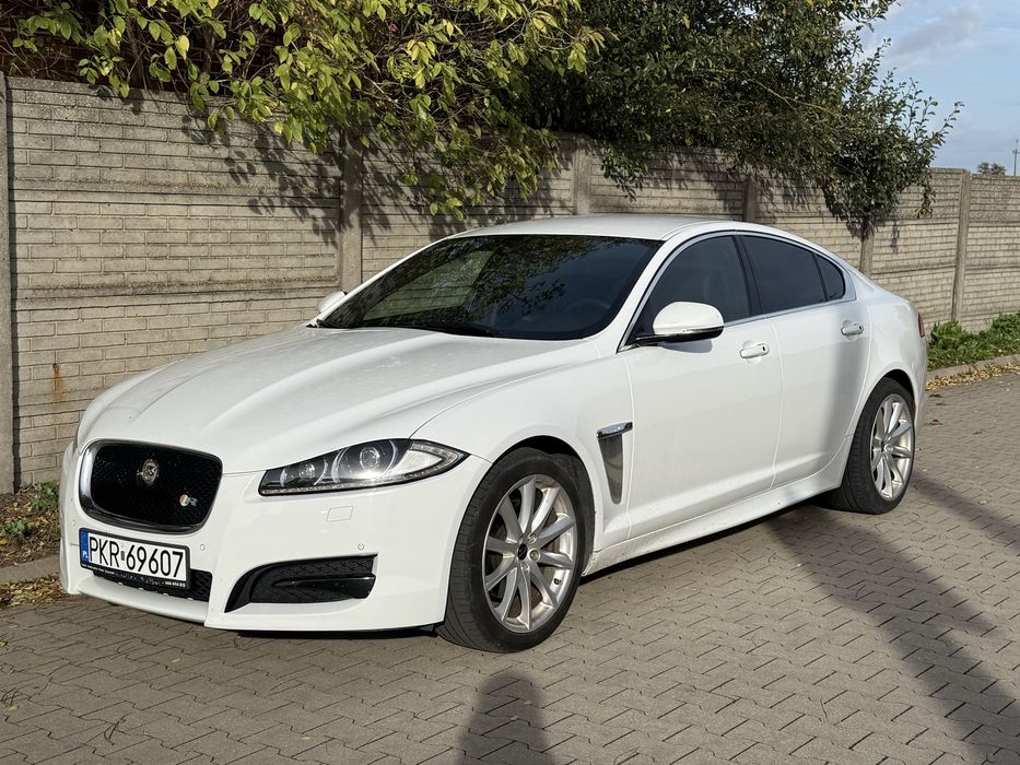 Jaguar XF
