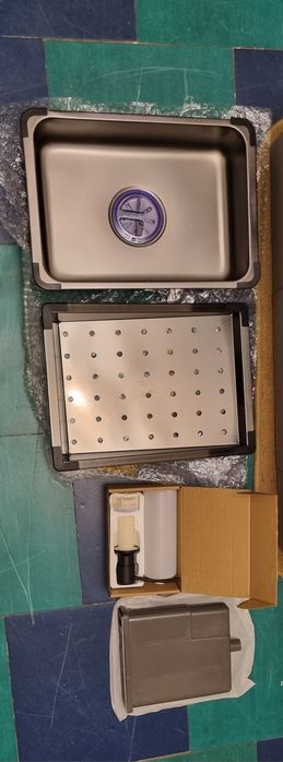 Багатофункціональна мийка на кухню